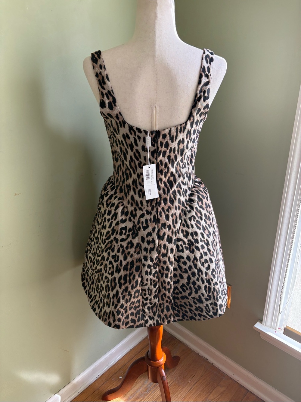 NWT Astr the Label Claudie Leopard Print Minidress Size Small. Retail 225 - Picture 4 of 16